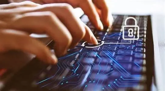 "Kính Chắn Gió" Số 4: Duyệt Web An Toàn - "Đi Đường" Cẩn Thận